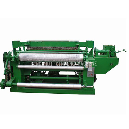 Poultry mesh welding machine